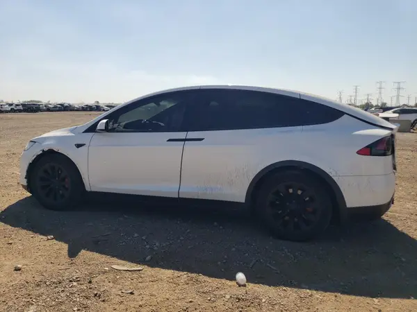 5YJXCDE27JF113132 2018 TESLA MODEL X - Image 2