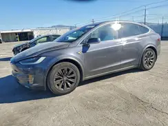 5YJXCDE27JF138001 2018 TESLA MODEL X