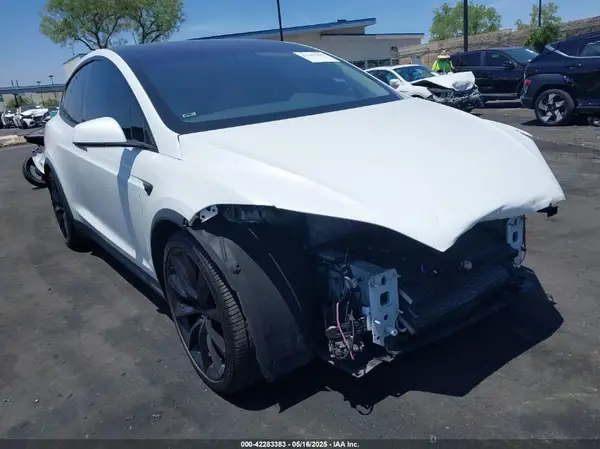 5YJXCDE27JF139570 2018 TESLA MODEL X - Image 1