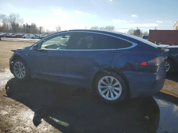 5YJXCDE27LF270159 2020 TESLA MODEL X - Image 2