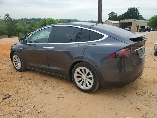 5YJXCDE27LF305816 2020 TESLA MODEL X - Image 2