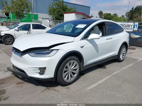 5YJXCDE27MF322200 2021 TESLA MODEL X - Image 2