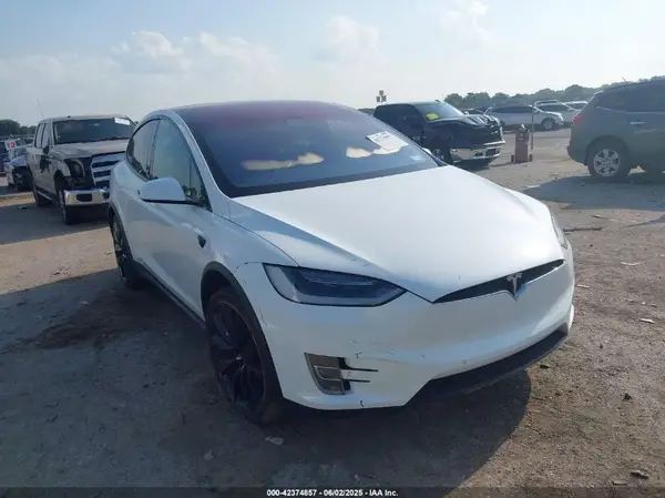 5YJXCDE28HF068308 2017 TESLA MODEL X - Image 1