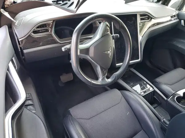 5YJXCDE28JF091951 2018 TESLA MODEL X - Image 8