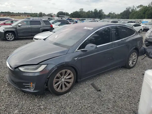 5YJXCDE28JF114144 2018 TESLA MODEL X - Image 1
