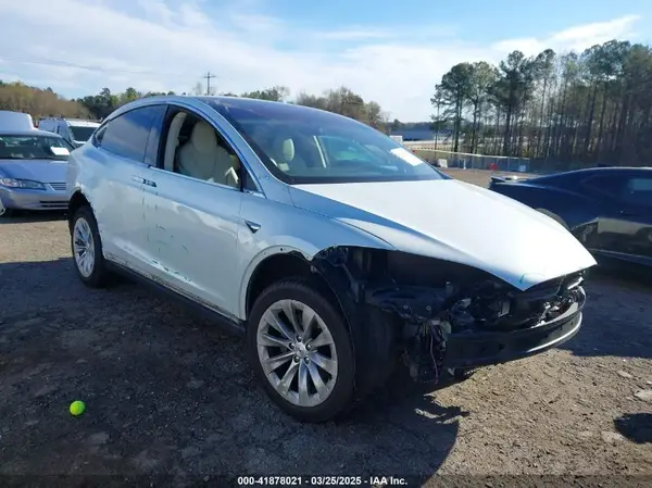 5YJXCDE28JF115455 2018 TESLA MODEL X - Image 1