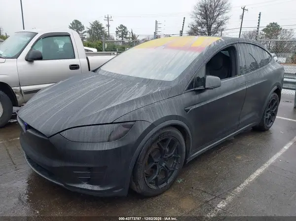 5YJXCDE28JF122289 2018 TESLA MODEL X - Image 2