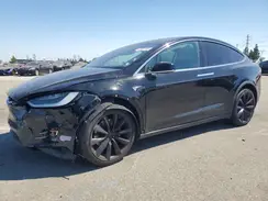 5YJXCDE28JF140212 2018 TESLA MODEL X