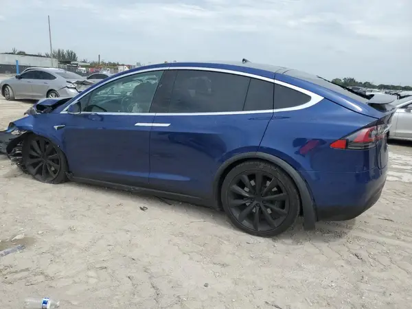 5YJXCDE28LF223481 2020 TESLA MODEL X - Image 2