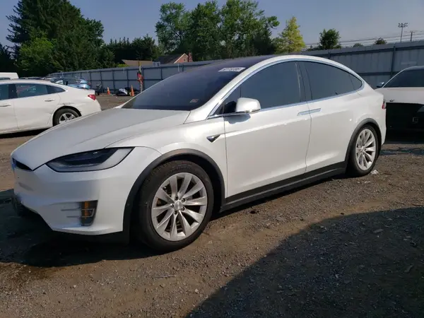 5YJXCDE28LF248736 2020 TESLA MODEL X - Image 1