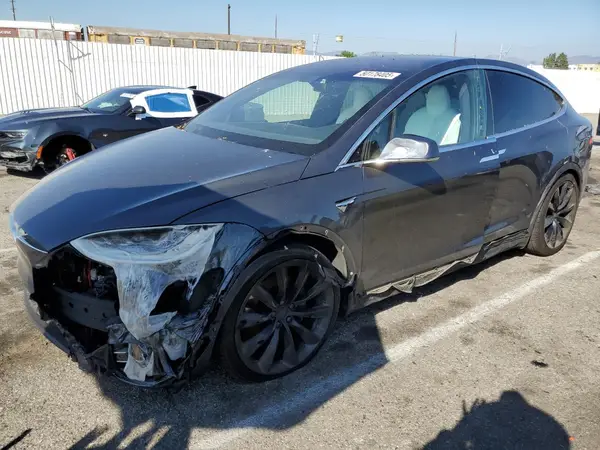5YJXCDE28LF261972 2020 TESLA MODEL X - Image 1