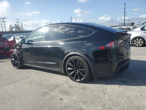 5YJXCDE28LF297743 2020 TESLA MODEL X - Image 2