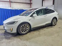5YJXCDE29HF043692 2017 TESLA MODEL X