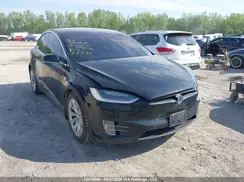 5YJXCDE29HF075574 2017 TESLA MODEL X