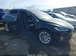 5YJXCDE29HF076840 2017 TESLA MODEL X