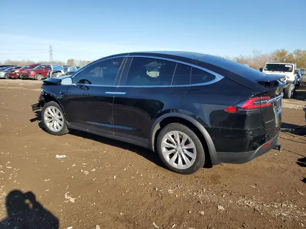 5YJXCDE29HF078376 2017 TESLA MODEL X - Image 2