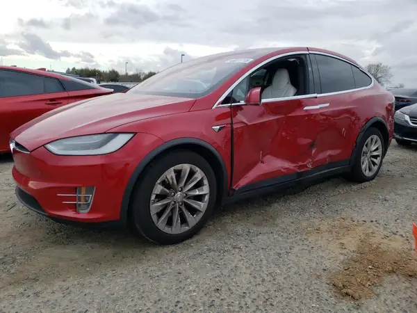 5YJXCDE29JF093742 2018 TESLA MODEL X - Image 1