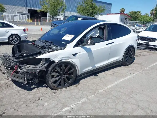 5YJXCDE29KF207773 2019 TESLA MODEL X - Image 2