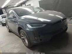 5YJXCDE29KF210060 2019 TESLA MODEL X