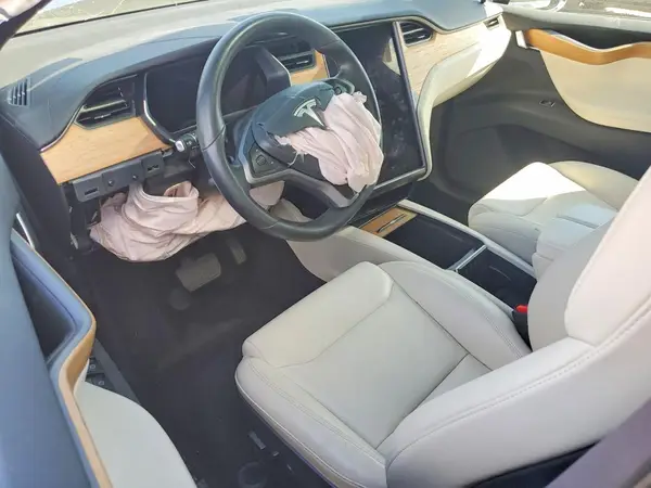 5YJXCDE29LF234666 2020 TESLA MODEL X - Image 8