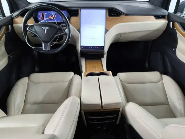 5YJXCDE29LF241410 2020 TESLA MODEL X - Image 8