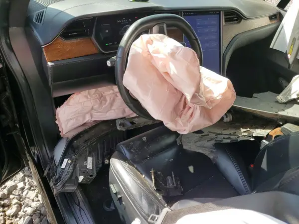 5YJXCDE29LF303596 2020 TESLA MODEL X - Image 8