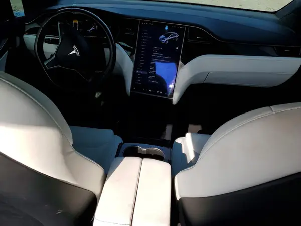 5YJXCDE29LF303789 2020 TESLA MODEL X - Image 8