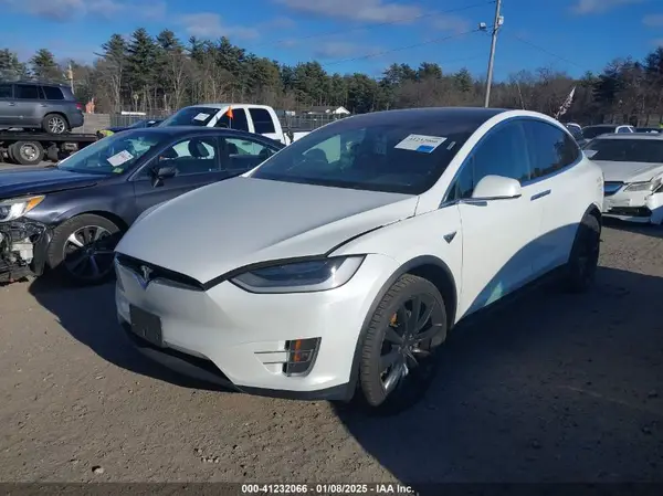 5YJXCDE29MF316169 2021 TESLA MODEL X - Image 2