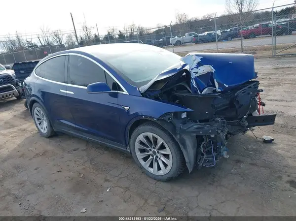 5YJXCDE29MF321680 2021 TESLA MODEL X - Image 1