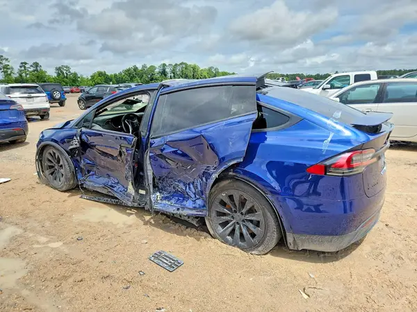 5YJXCDE2XHF046715 2017 TESLA MODEL X - Image 2