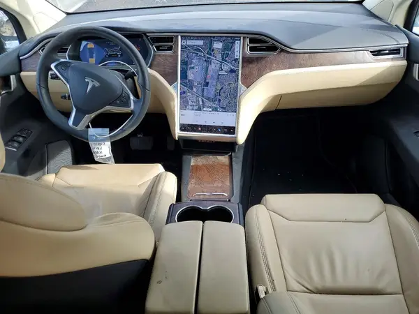 5YJXCDE2XHF054314 2017 TESLA MODEL X - Image 8