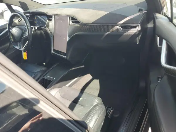 5YJXCDE2XHF054443 2017 TESLA MODEL X - Image 8