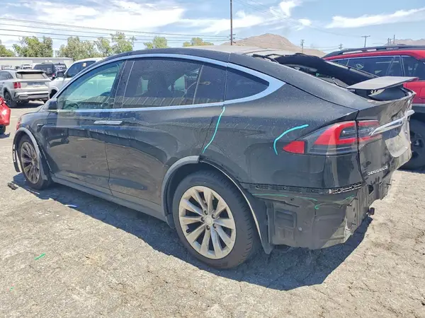 5YJXCDE2XHF059660 2017 TESLA MODEL X - Image 2