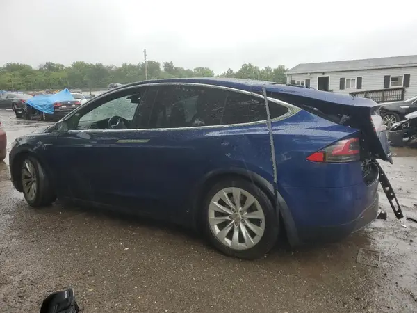 5YJXCDE2XHF067404 2017 TESLA MODEL X - Image 2