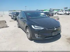 5YJXCDE2XHF077222 2017 TESLA MODEL X