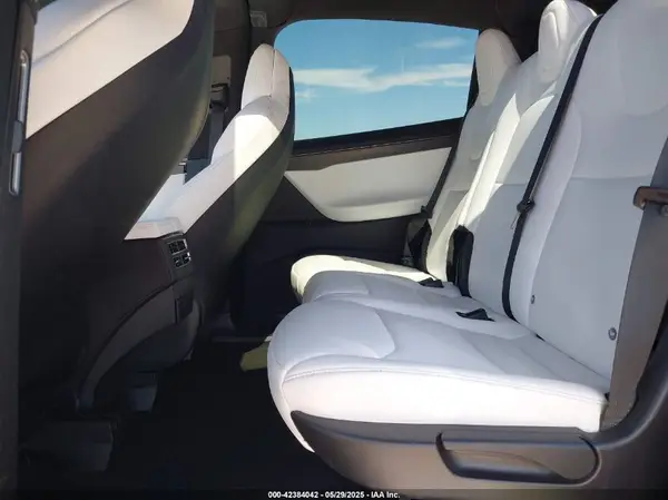 5YJXCDE2XHF077253 2017 TESLA MODEL X - Image 8