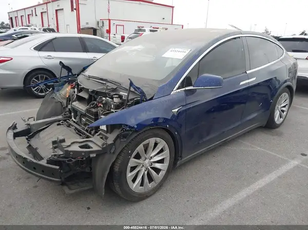 5YJXCDE2XJF122519 2018 TESLA MODEL X - Image 2