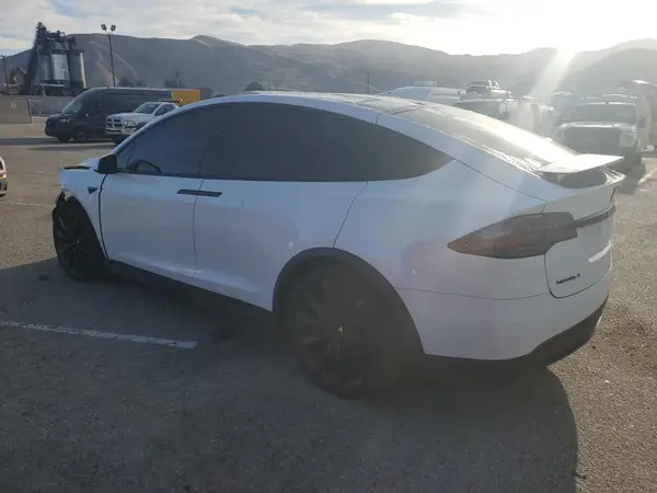 5YJXCDE2XJF125954 2018 TESLA MODEL X - Image 2