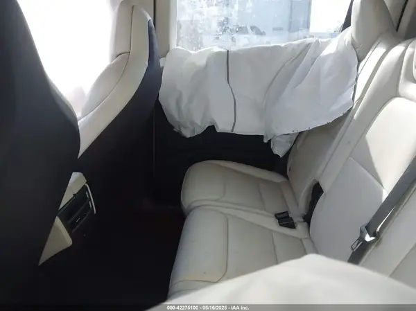 5YJXCDE2XJF126571 2018 TESLA MODEL X - Image 8
