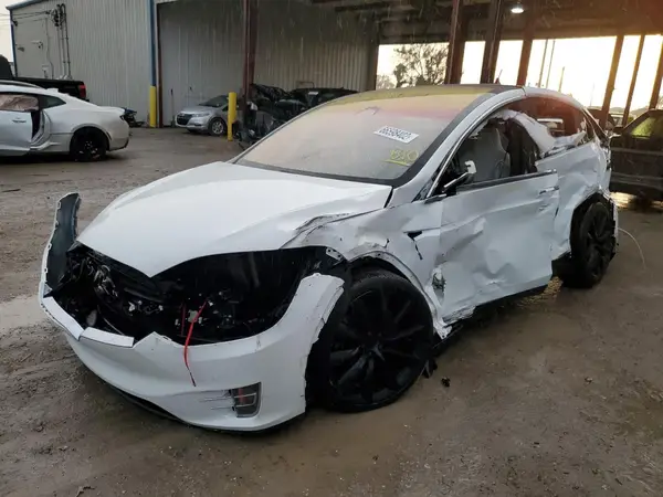 5YJXCDE2XJF128482 2018 TESLA MODEL X - Image 2