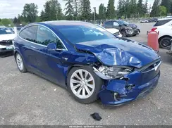 5YJXCDE2XJF142415 2018 TESLA MODEL X
