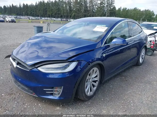 5YJXCDE2XJF142415 2018 TESLA MODEL X - Image 2