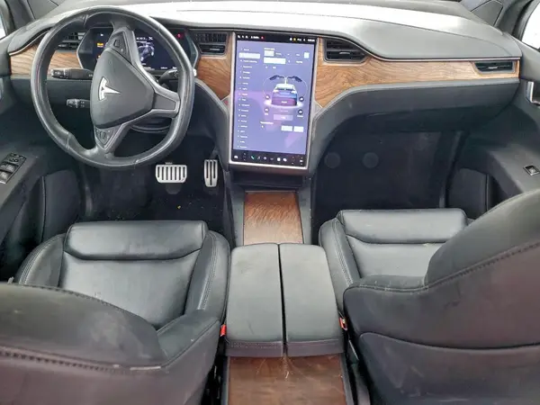 5YJXCDE2XLF271970 2020 TESLA MODEL X - Image 8