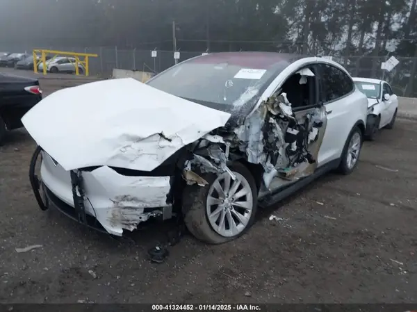 5YJXCDE2XMF319579 2021 TESLA MODEL X - Image 2