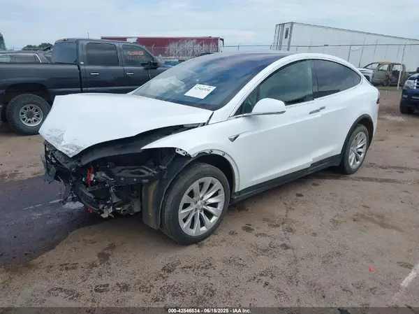5YJXCDE2XMF323695 2021 TESLA MODEL X - Image 2