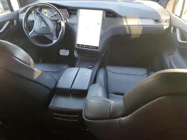 5YJXCDE41JF101656 2018 TESLA MODEL X - Image 8