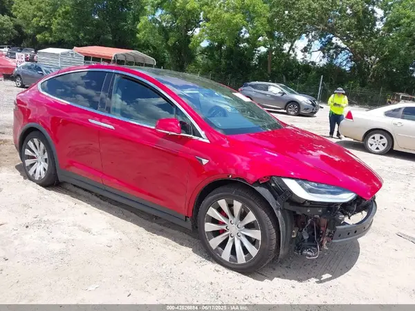 5YJXCDE41LF237160 2020 TESLA MODEL X - Image 1