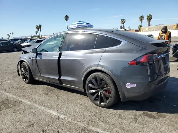 5YJXCDE42KF180840 2019 TESLA MODEL X - Image 2