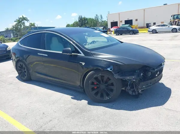 5YJXCDE43KF186128 2019 TESLA MODEL X - Image 1