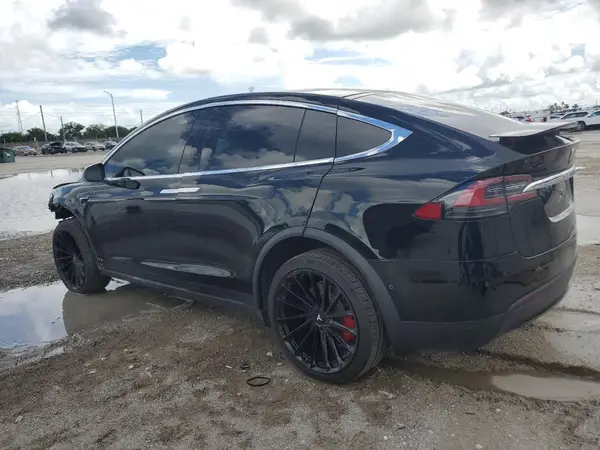 5YJXCDE43LF301313 2020 TESLA MODEL X - Image 2